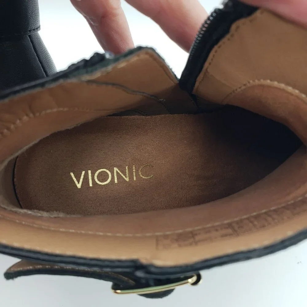 VIONIC Women 7 Black Leather Trinity Arch Support Comfort Ankle Moto Buckle Boot